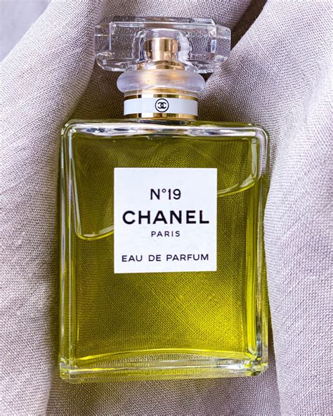 chanel 19 parfum kaufen